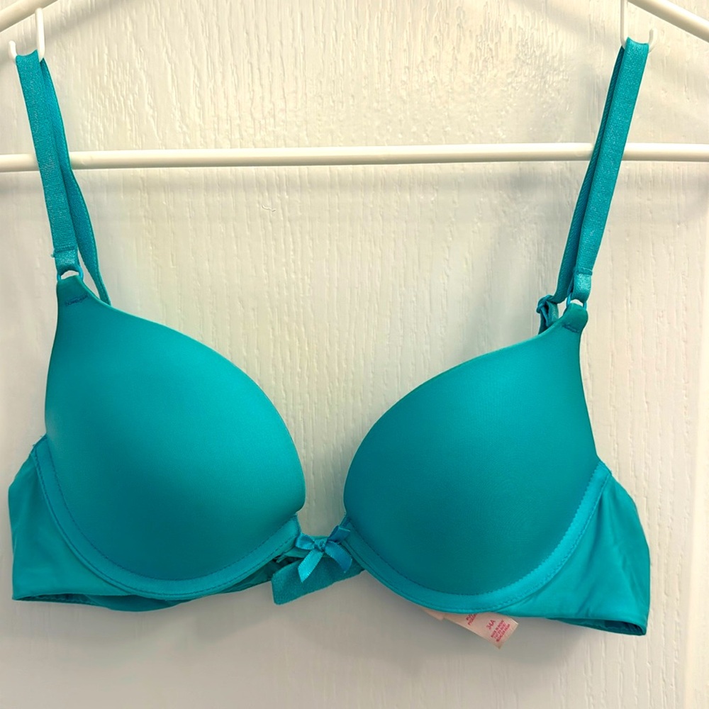 Victoria Secret Blue Turquoise Pushup Bra. 34A
